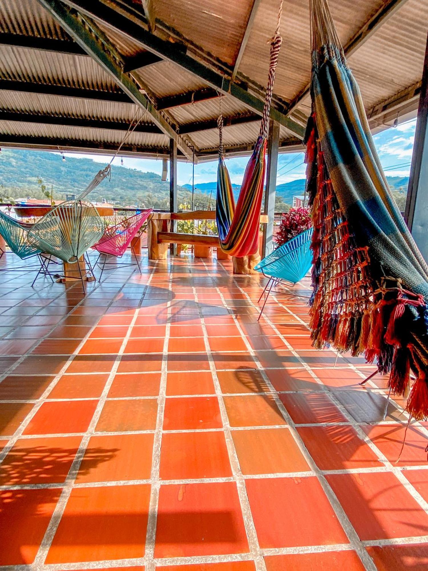 La Rosa Nautica Hostel *